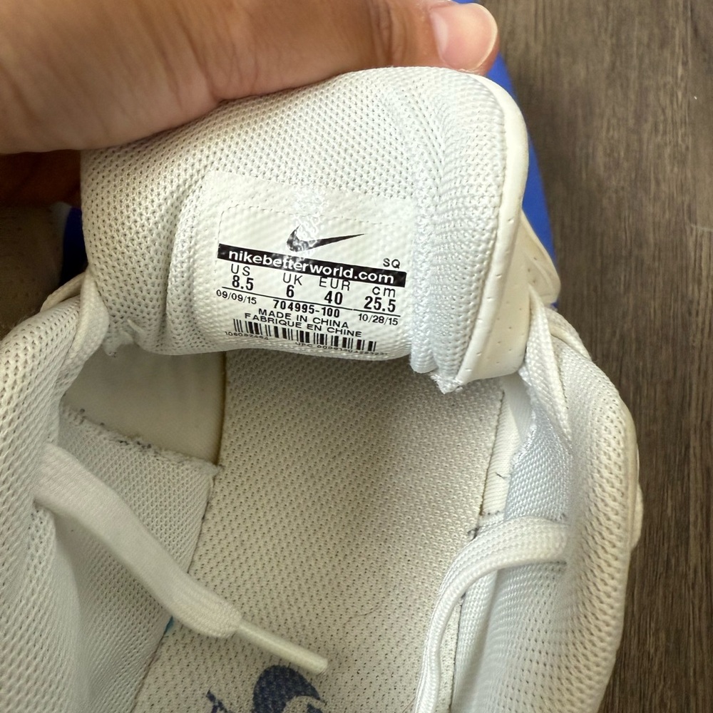 Nike Women's Cream and Blue Sneakers - Picture 5 of 5